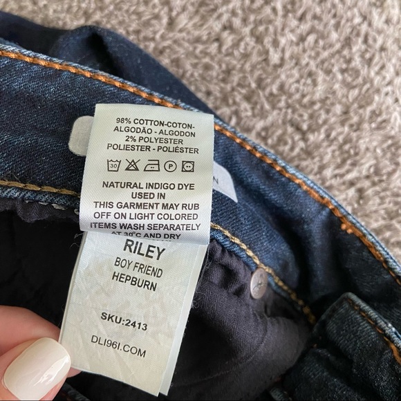 DL1961 Riley Boyfriend Jean - Picture 4 of 7